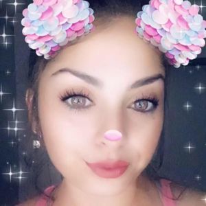 Meet your Posher, Amber